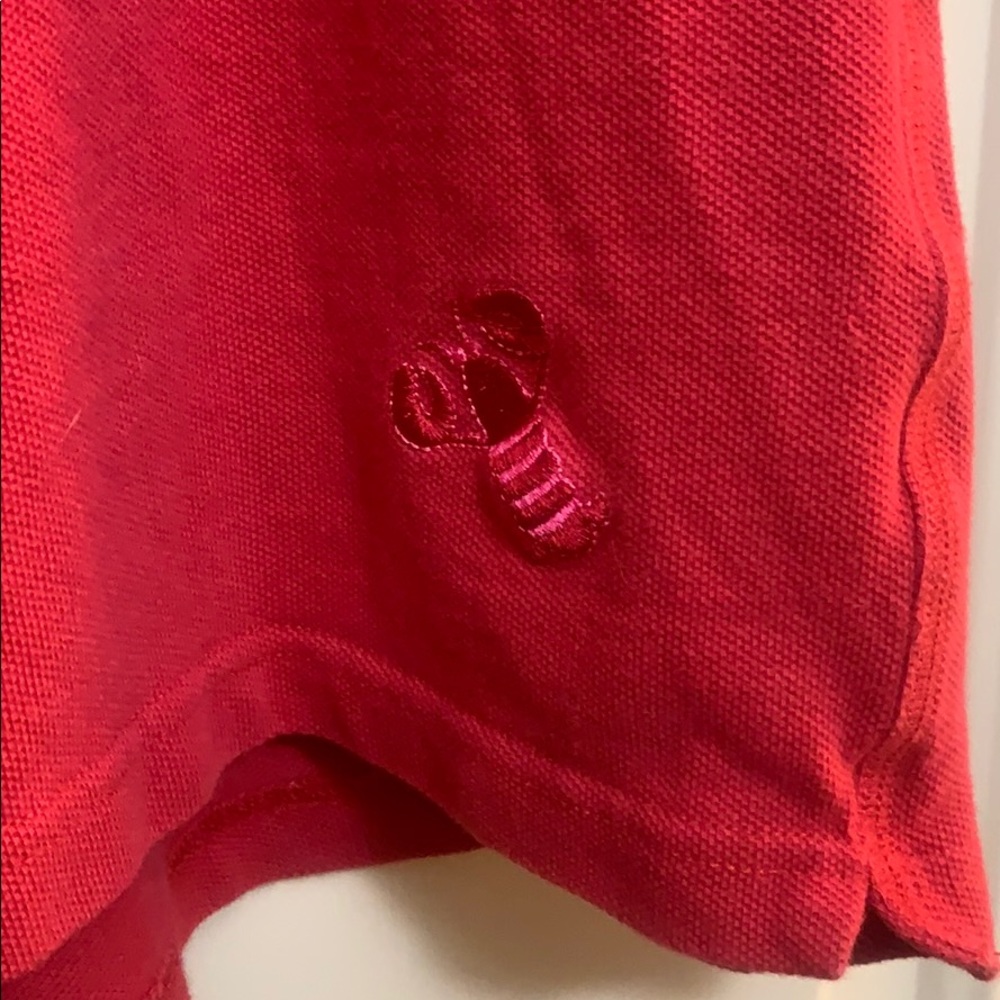 QF red cotton shorts with lobster design.  XL